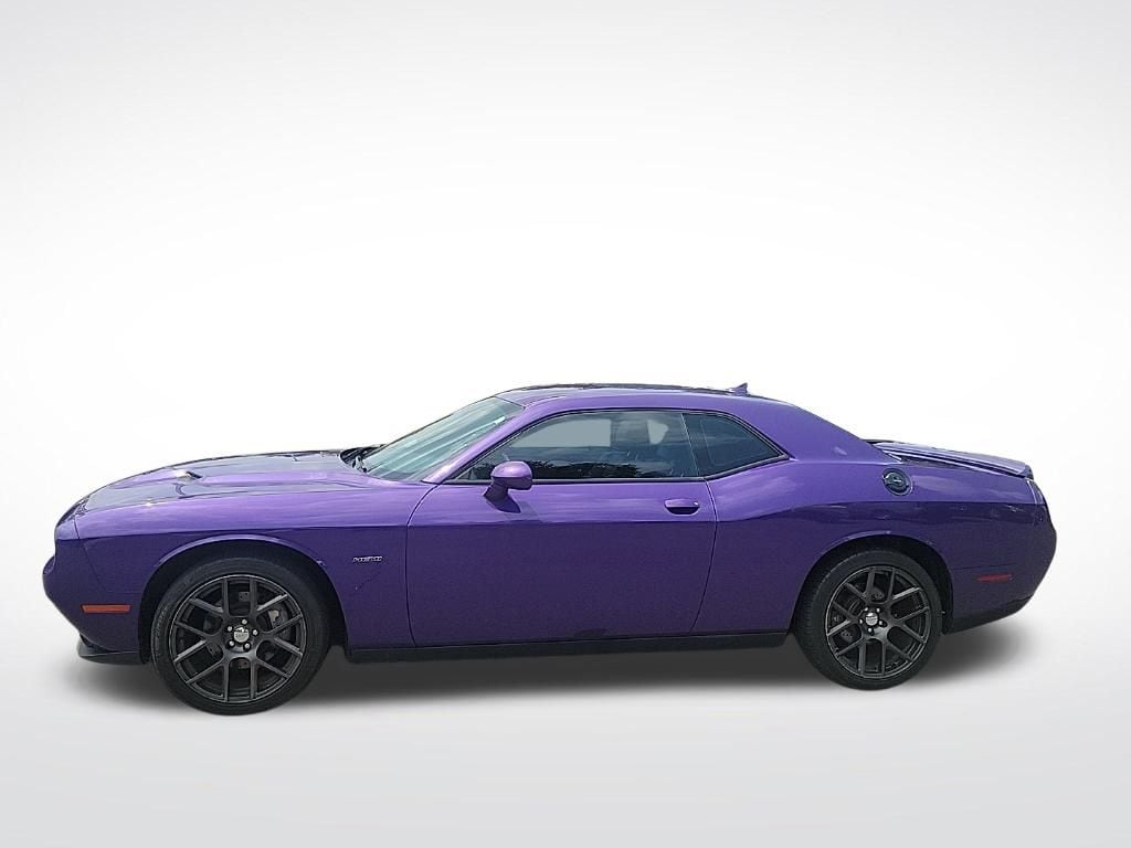 Thumbnail: 2016 Dodge Challenger - 2