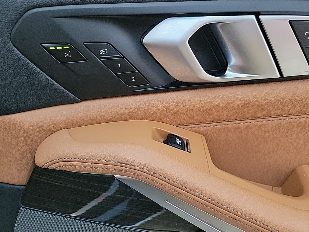 Thumbnail: 2020 BMW X5 - 36