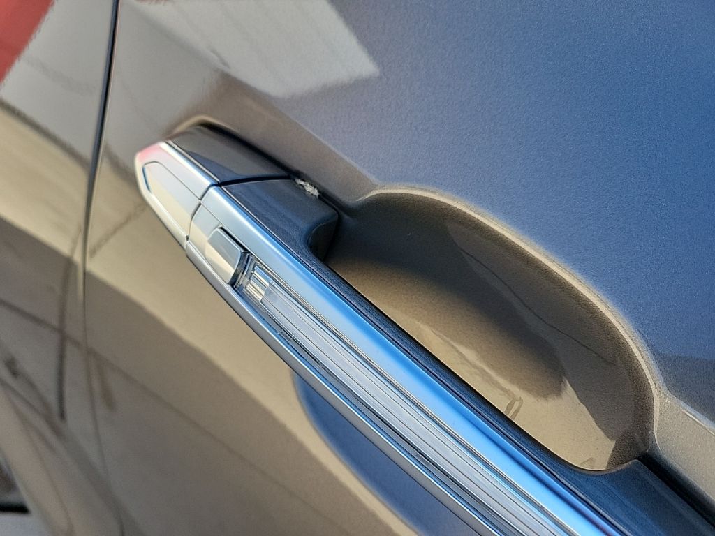 Thumbnail: 2020 Cadillac XT4 - 11