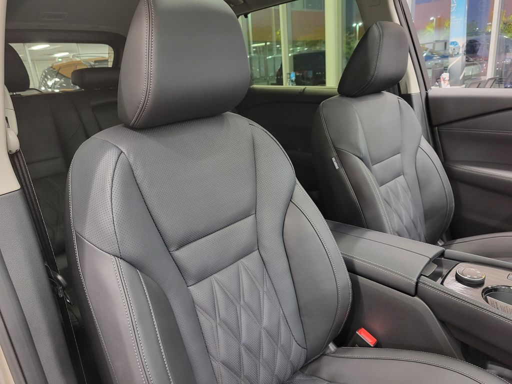 Thumbnail: 2026 Nissan Rogue - 13