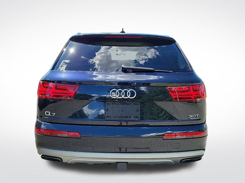Thumbnail: 2017 Audi Q7 - 3