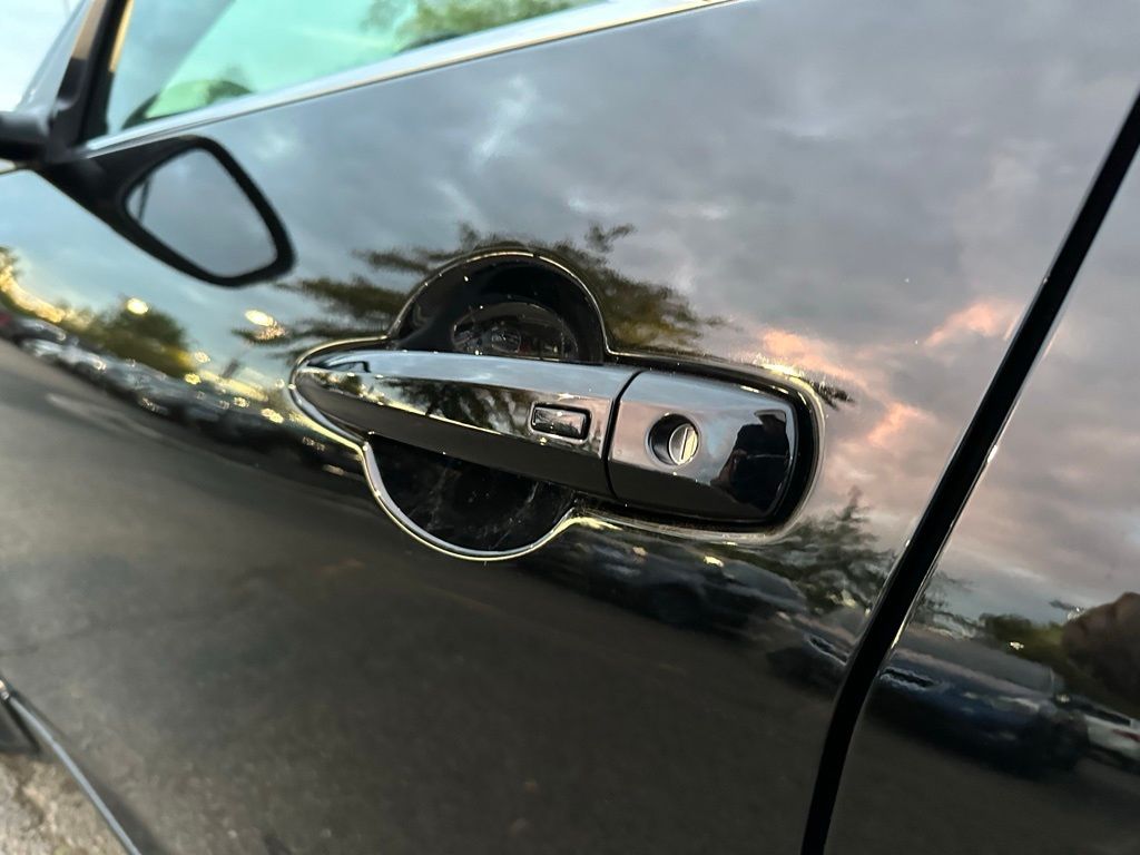 Thumbnail: 2025 Nissan Sentra - 10