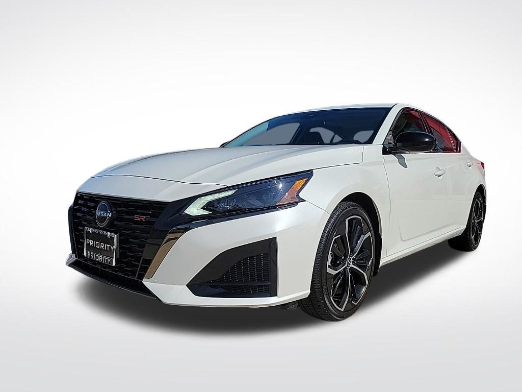 Thumbnail: 2023 Nissan Altima - 1