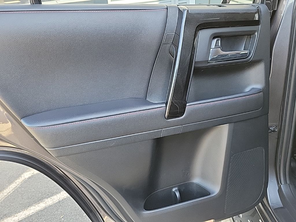 Thumbnail: 2021 Toyota 4Runner - 28