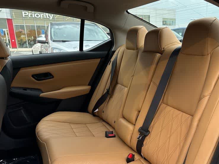 2025 Nissan Sentra SV 29