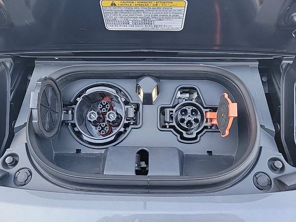 Thumbnail: 2021 Nissan Leaf - 32