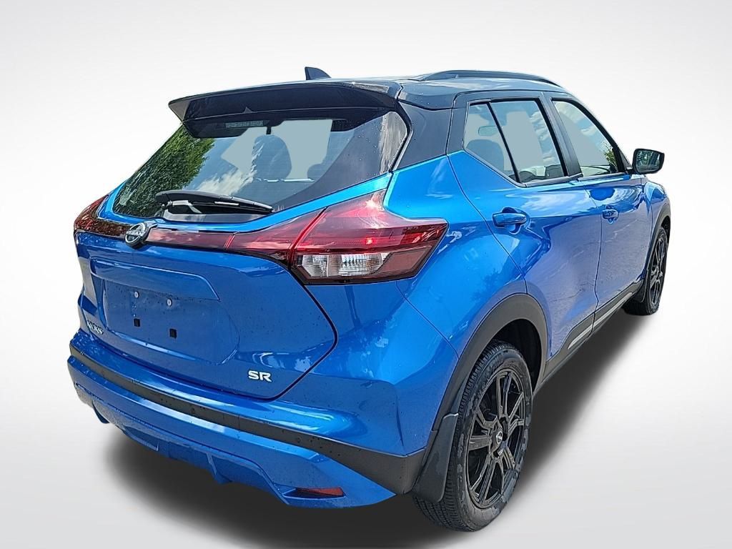 Thumbnail: 2024 Nissan Kicks - 5