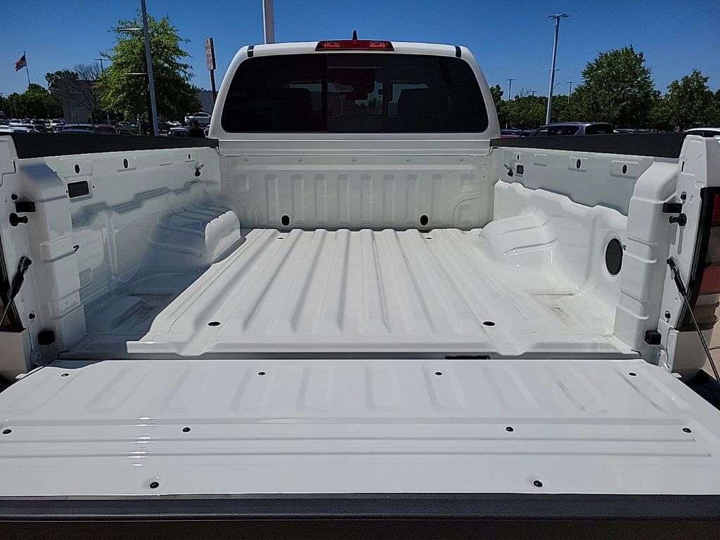 Thumbnail: 2026 Nissan Frontier - 10
