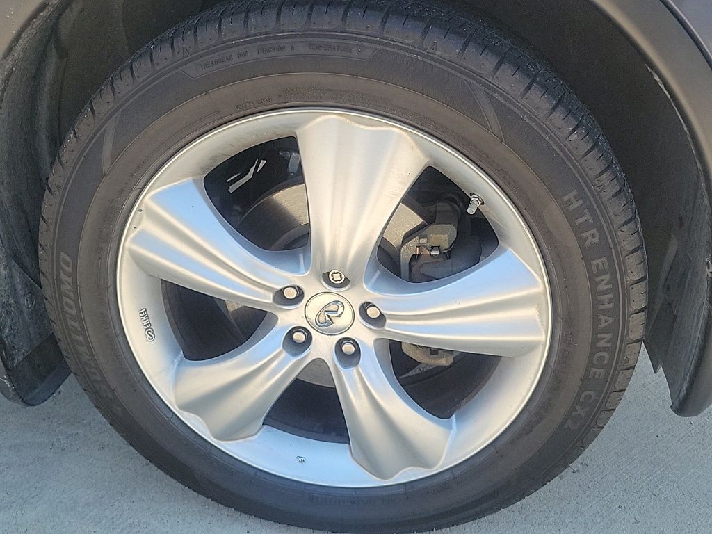 Thumbnail: 2011 INFINITI FX35 - 9