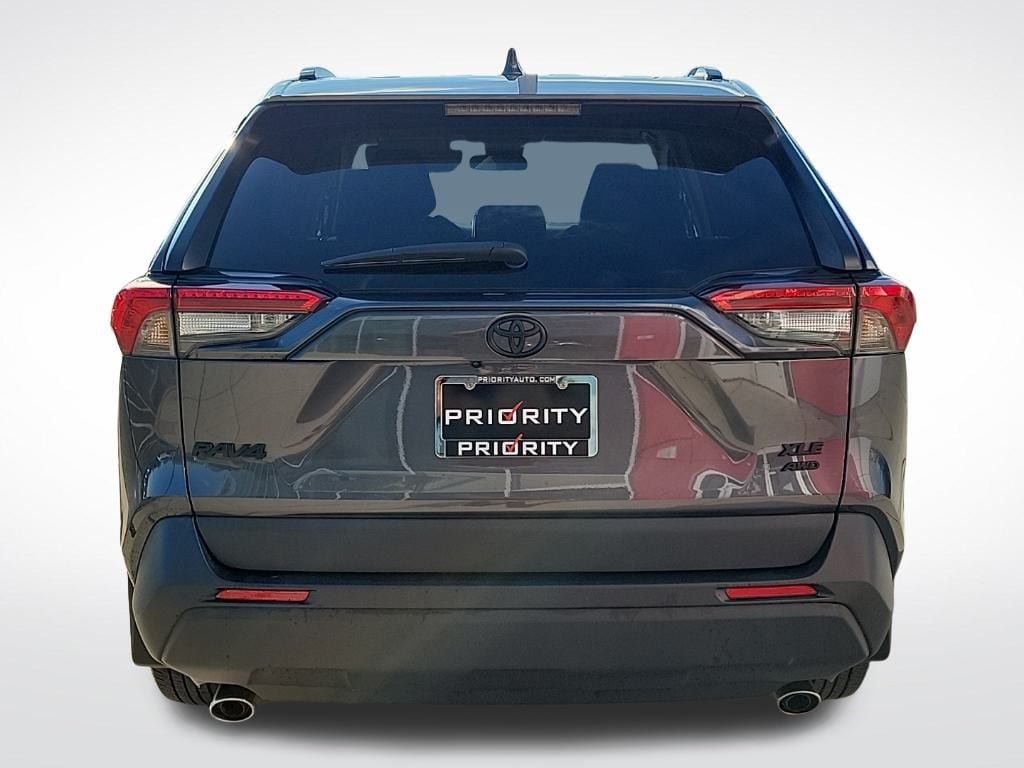 Used 2023 Toyota RAV4 XLE SUV
