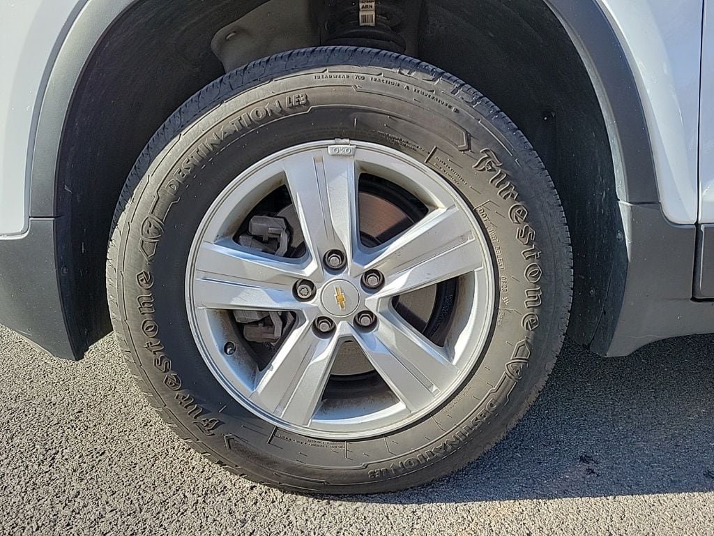 Thumbnail: 2021 Chevrolet Trax - 8