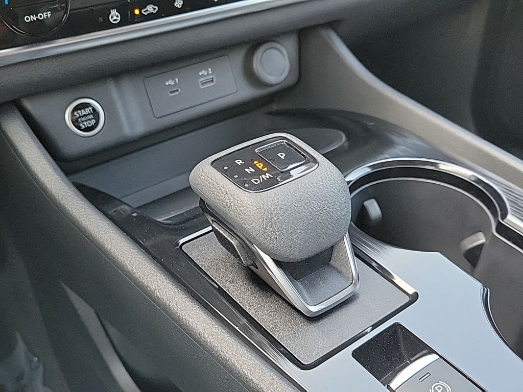 Thumbnail: 2023 Nissan Rogue - 26