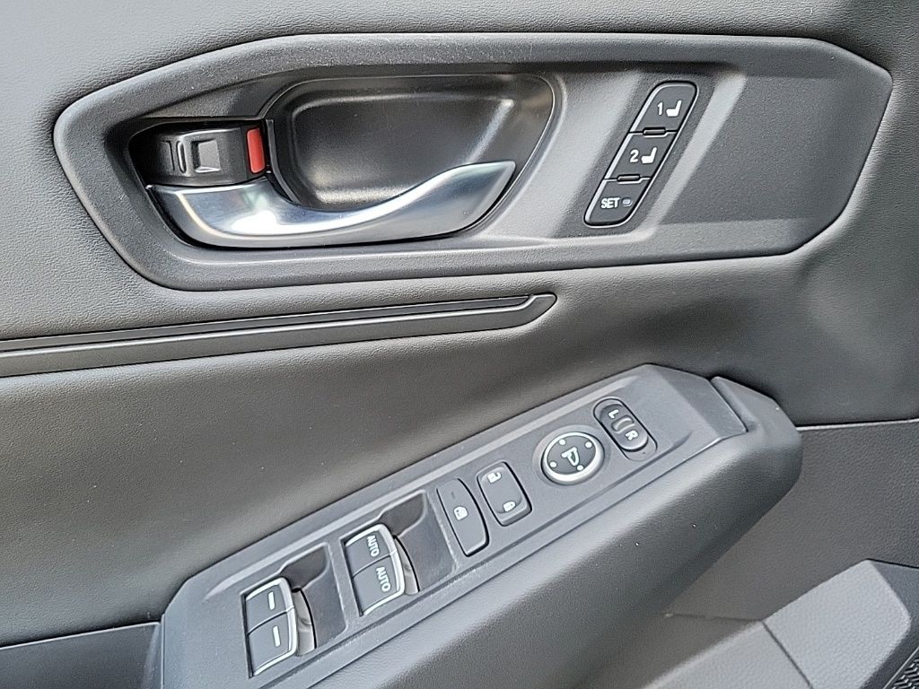 Thumbnail: 2023 Honda Accord - 22