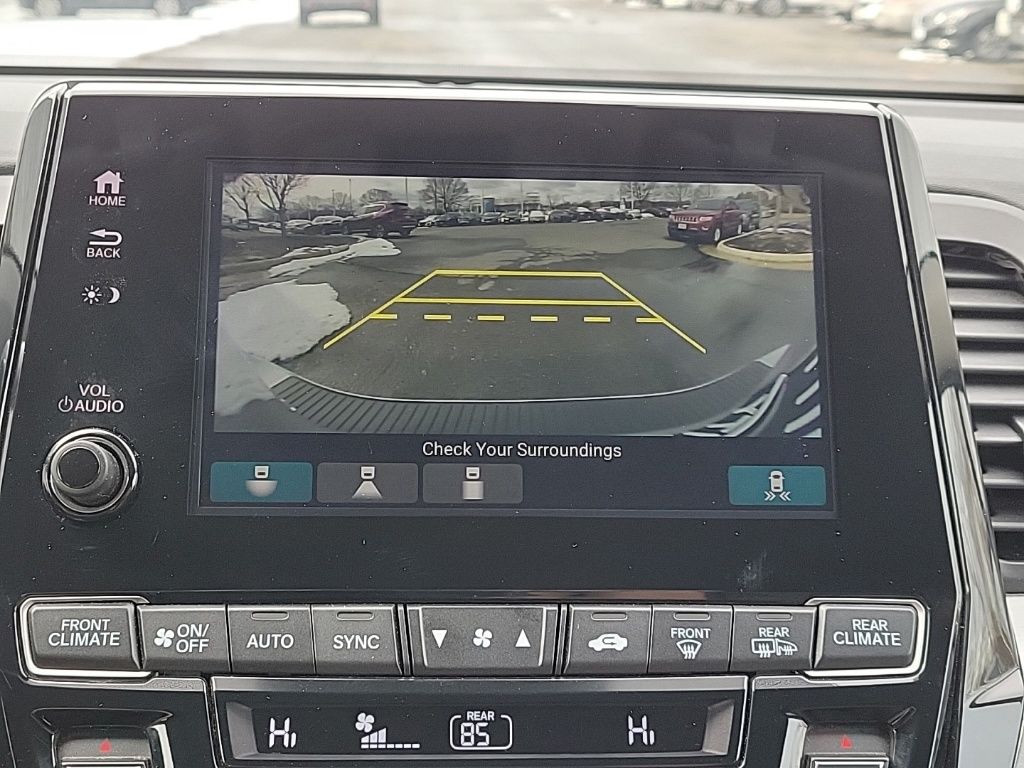 Thumbnail: 2023 Honda Odyssey - 32