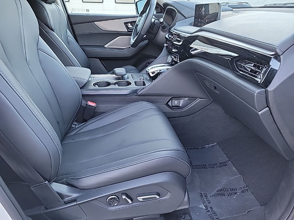 Thumbnail: 2023 Acura MDX - 19