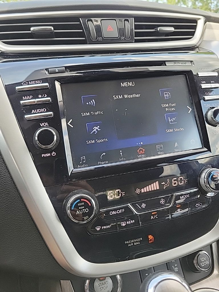 Thumbnail: 2015 Nissan Murano - 23