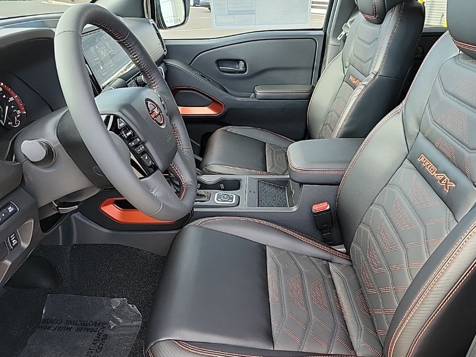 Thumbnail: 2026 Nissan Frontier - 13