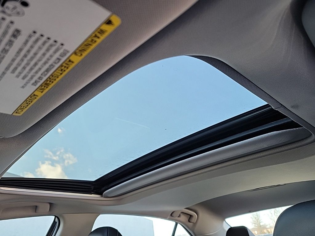 Thumbnail: 2022 Toyota Camry - 34