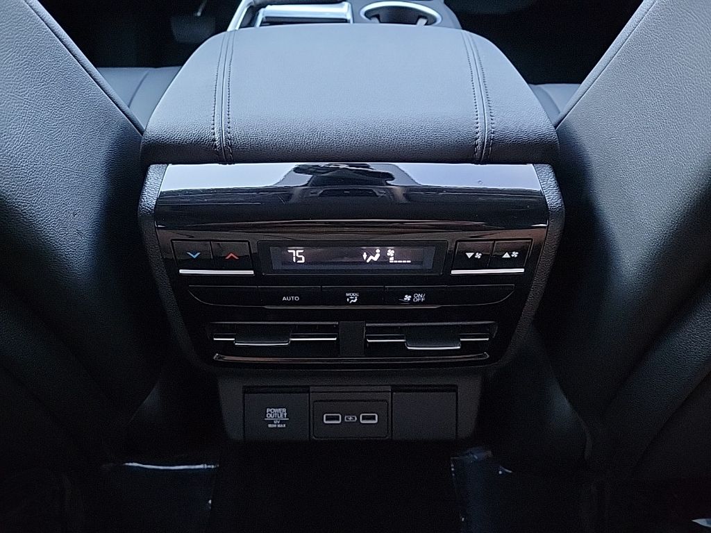 Thumbnail: 2023 Acura MDX - 25