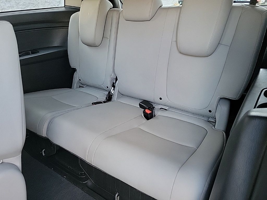 Thumbnail: 2019 Honda Odyssey - 19
