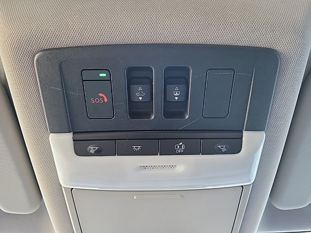 Thumbnail: 2022 Nissan Rogue - 35