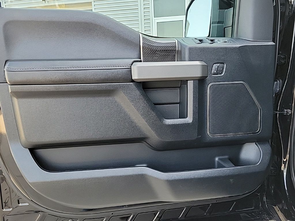 Thumbnail: 2019 Ford F-150 - 31