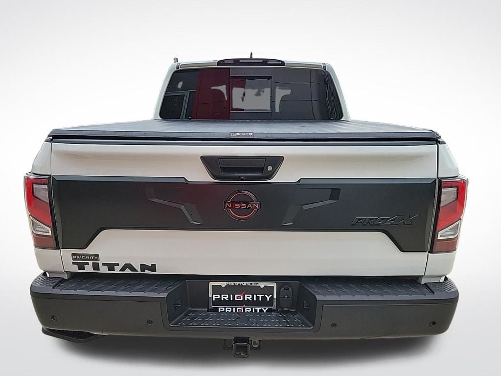 Thumbnail: 2023 Nissan Titan - 4