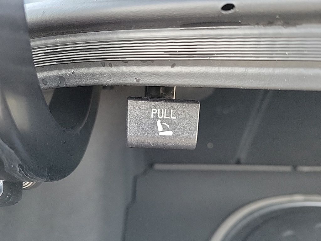 Thumbnail: 2023 Kia Forte - 16