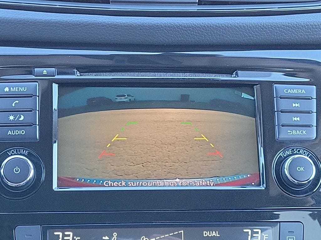 Thumbnail: 2020 Nissan Rogue - 18