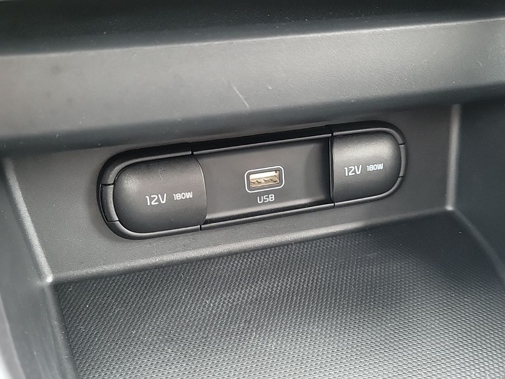 Thumbnail: 2023 Kia Seltos - 28