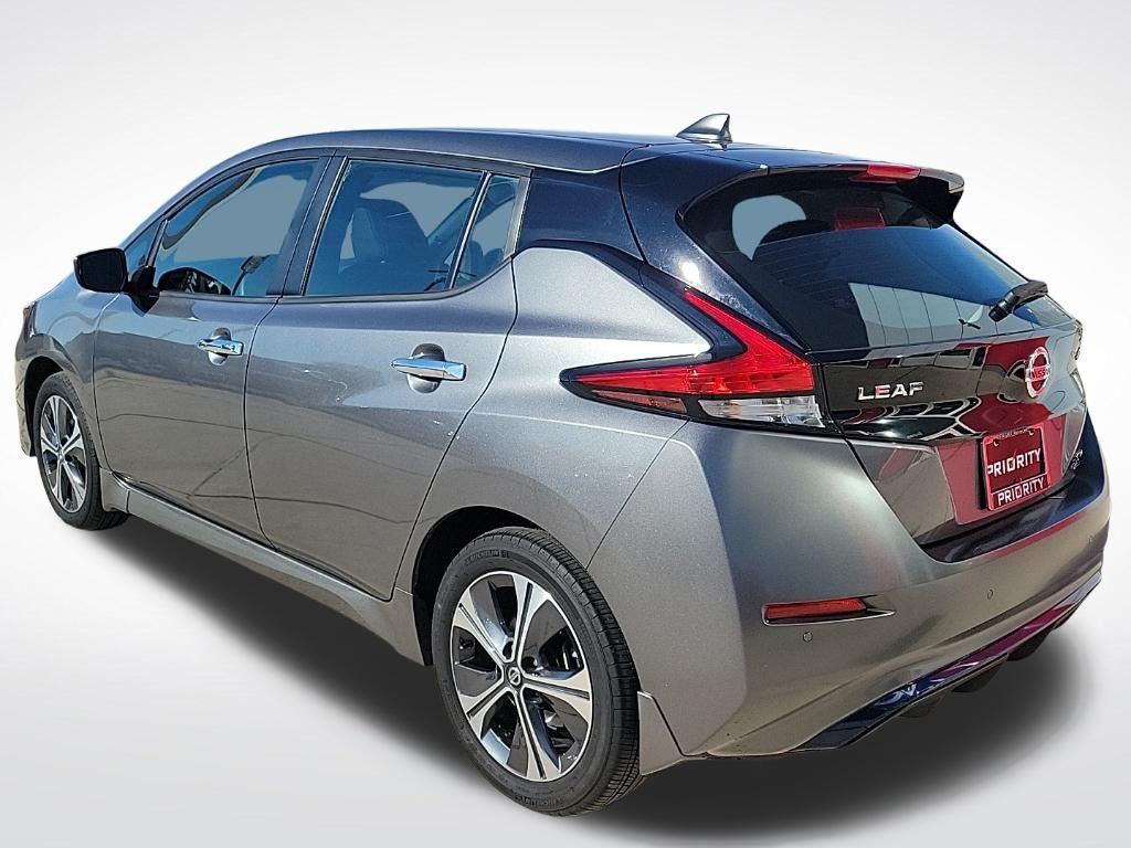 Thumbnail: 2021 Nissan Leaf - 3