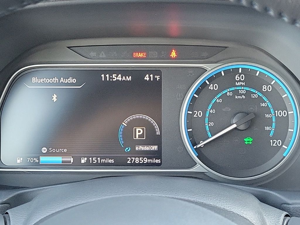 Thumbnail: 2021 Nissan Leaf - 23