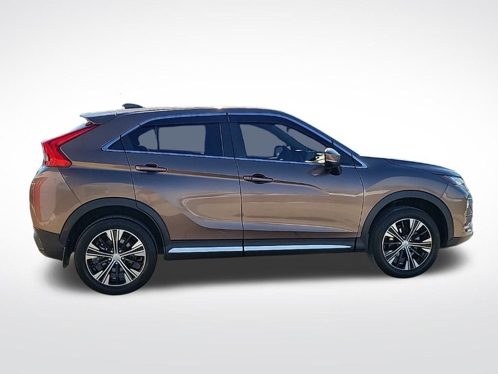 Thumbnail: 2020 Mitsubishi Eclipse Cross - 6