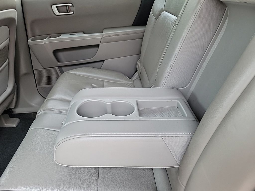2010 Honda Pilot EX-L 19