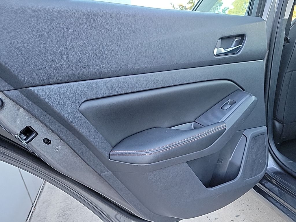 Thumbnail: 2022 Nissan Altima - 24