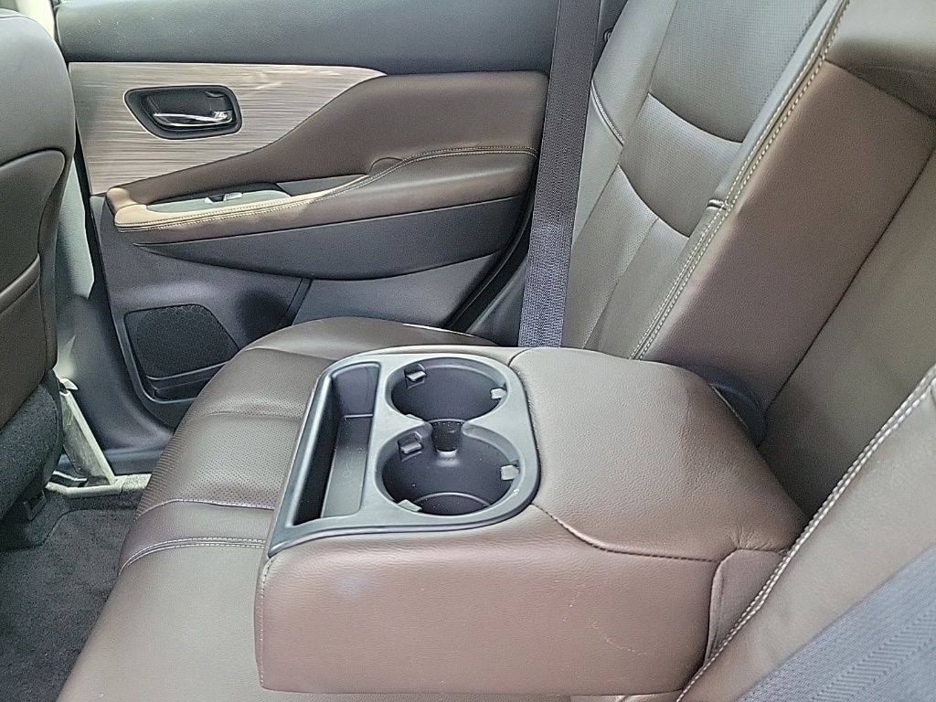 Thumbnail: 2015 Nissan Murano - 19