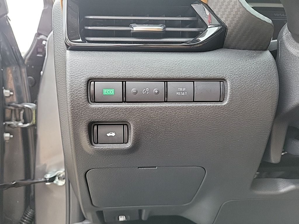 Thumbnail: 2024 Nissan Sentra - 28