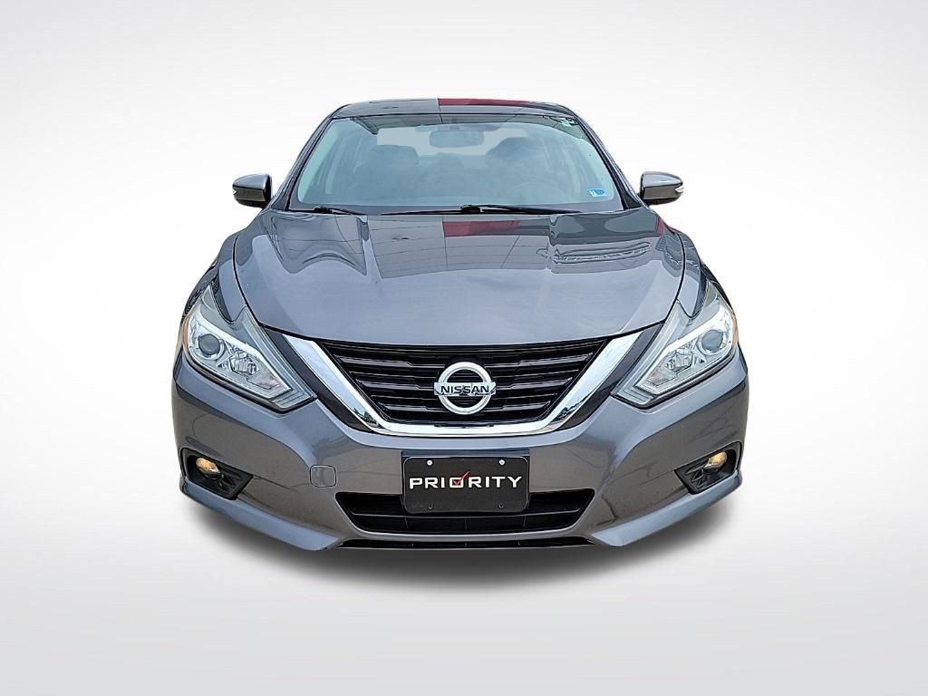 Thumbnail: 2016 Nissan Altima - 6