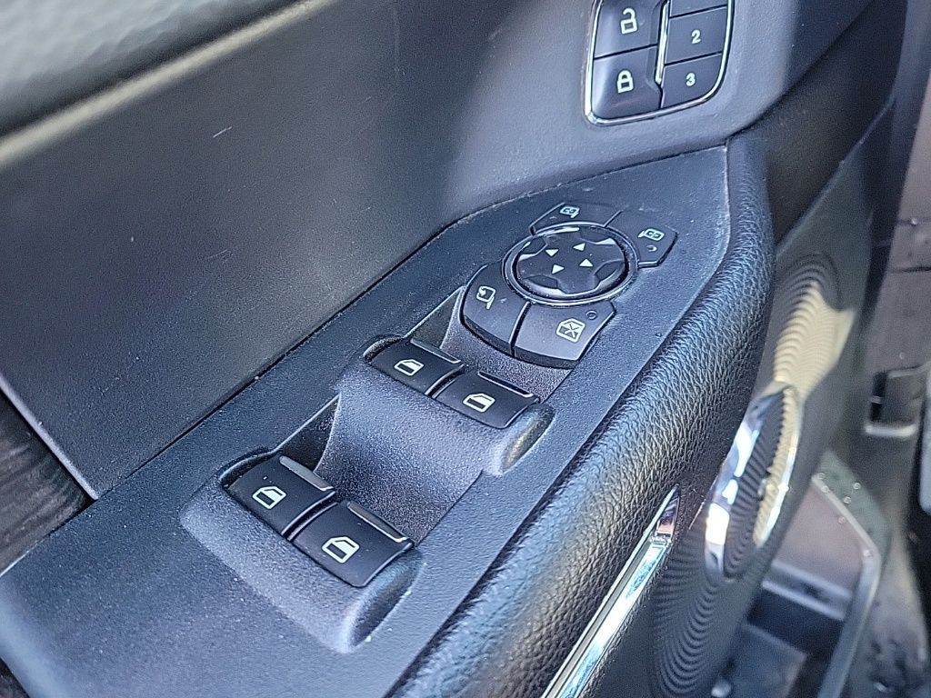 Thumbnail: 2018 Ford Expedition - 28