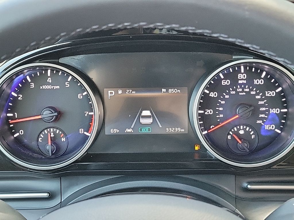 Thumbnail: 2022 Kia Carnival - 28