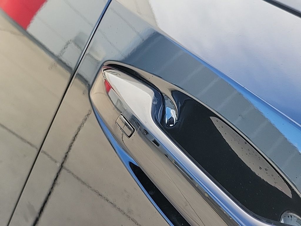 Thumbnail: 2026 Nissan Kicks - 10