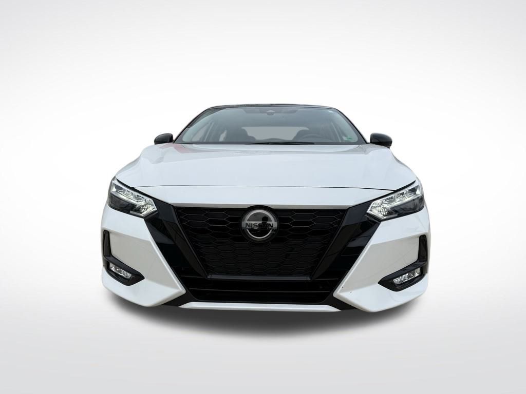 2023 Nissan Sentra SR 8