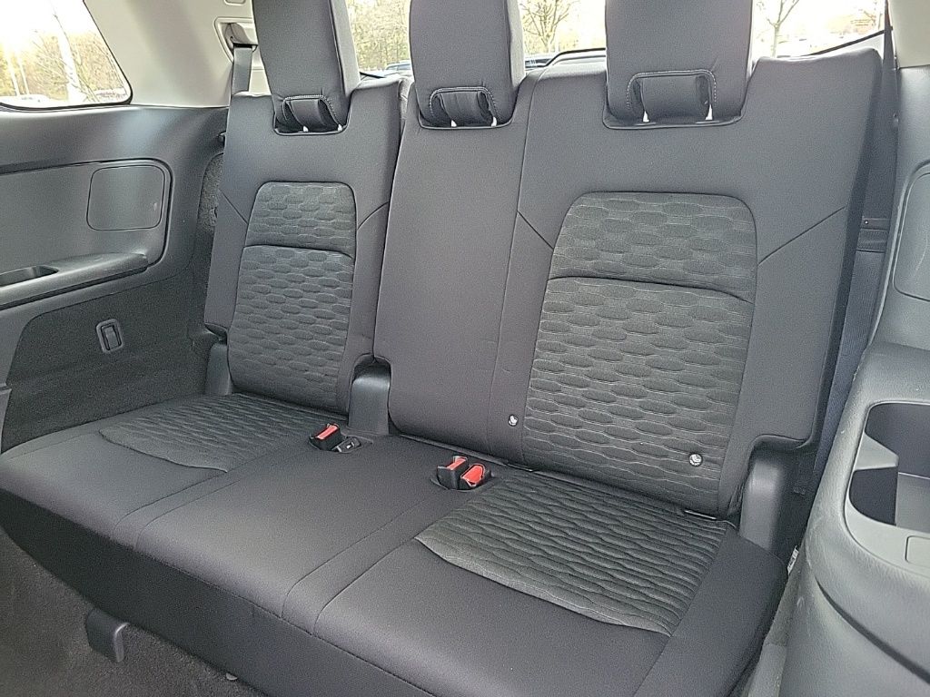 Thumbnail: 2023 Nissan Pathfinder - 14