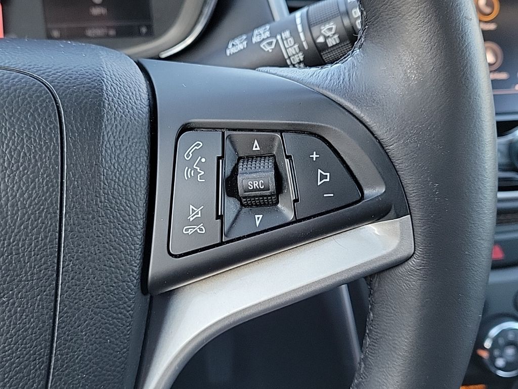 Thumbnail: 2021 Chevrolet Trax - 26