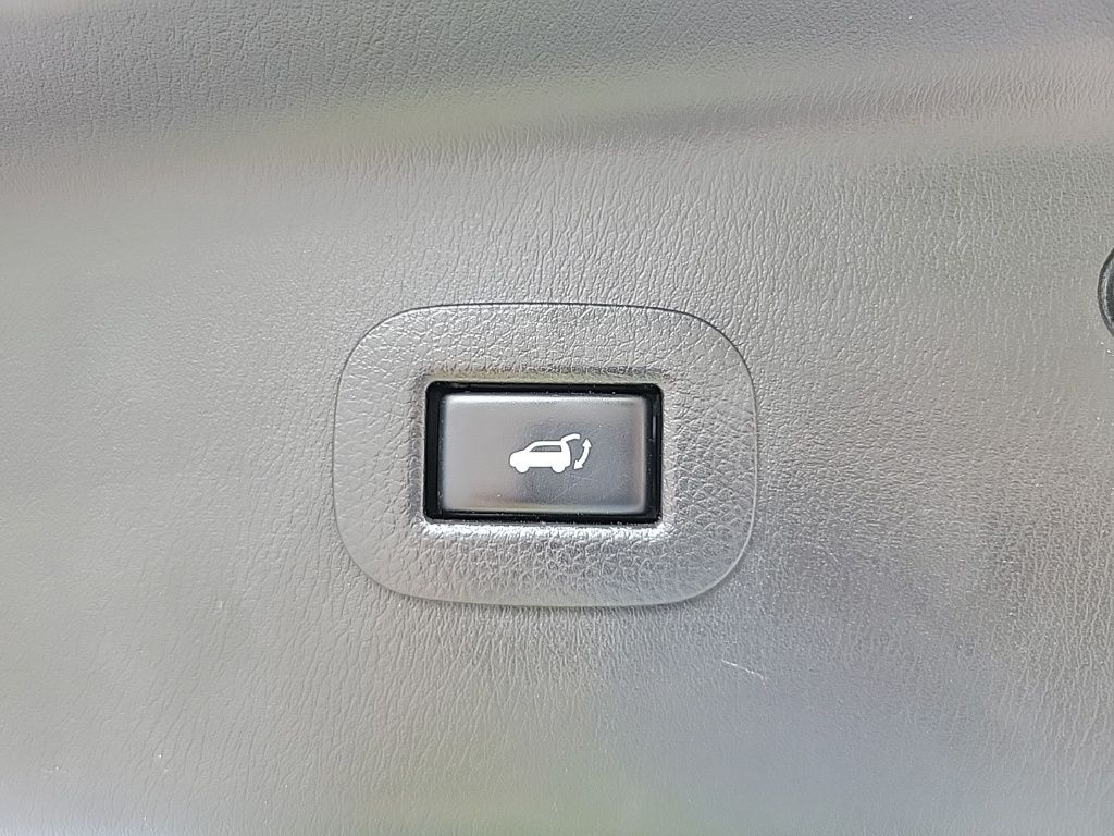 Thumbnail: 2018 Nissan Armada - 25