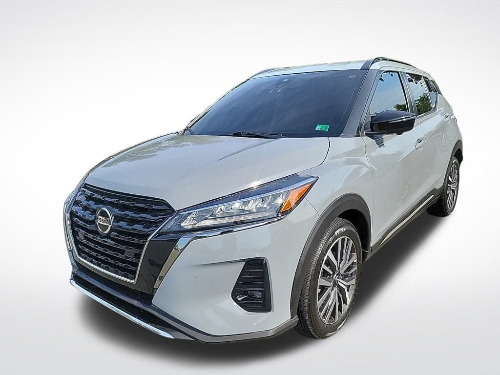 Thumbnail: 2022 Nissan Kicks - 1