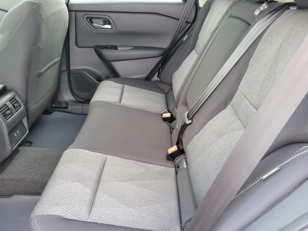 Thumbnail: 2026 Nissan Rogue - 13