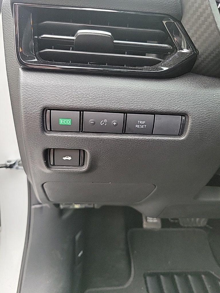 2023 Nissan Sentra SR 19