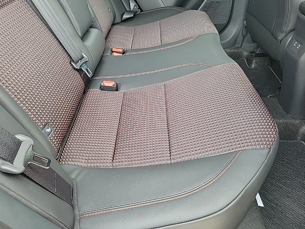 Thumbnail: 2025 Nissan Kicks - 17