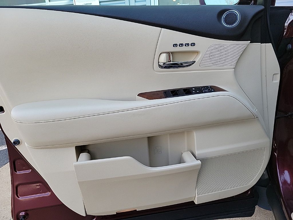 Thumbnail: 2015 Lexus RX - 32